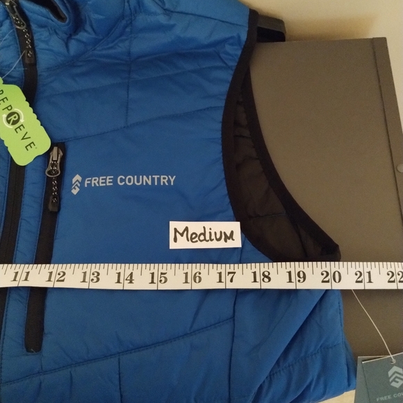 Men's Free Country FreeCycle Stimson Puffer Vest, Lightweight, Lapis Blue - NWTs - Picture 5 of 7